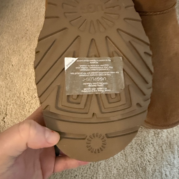UGG Tan Ankle Boots - Picture 2 of 4
